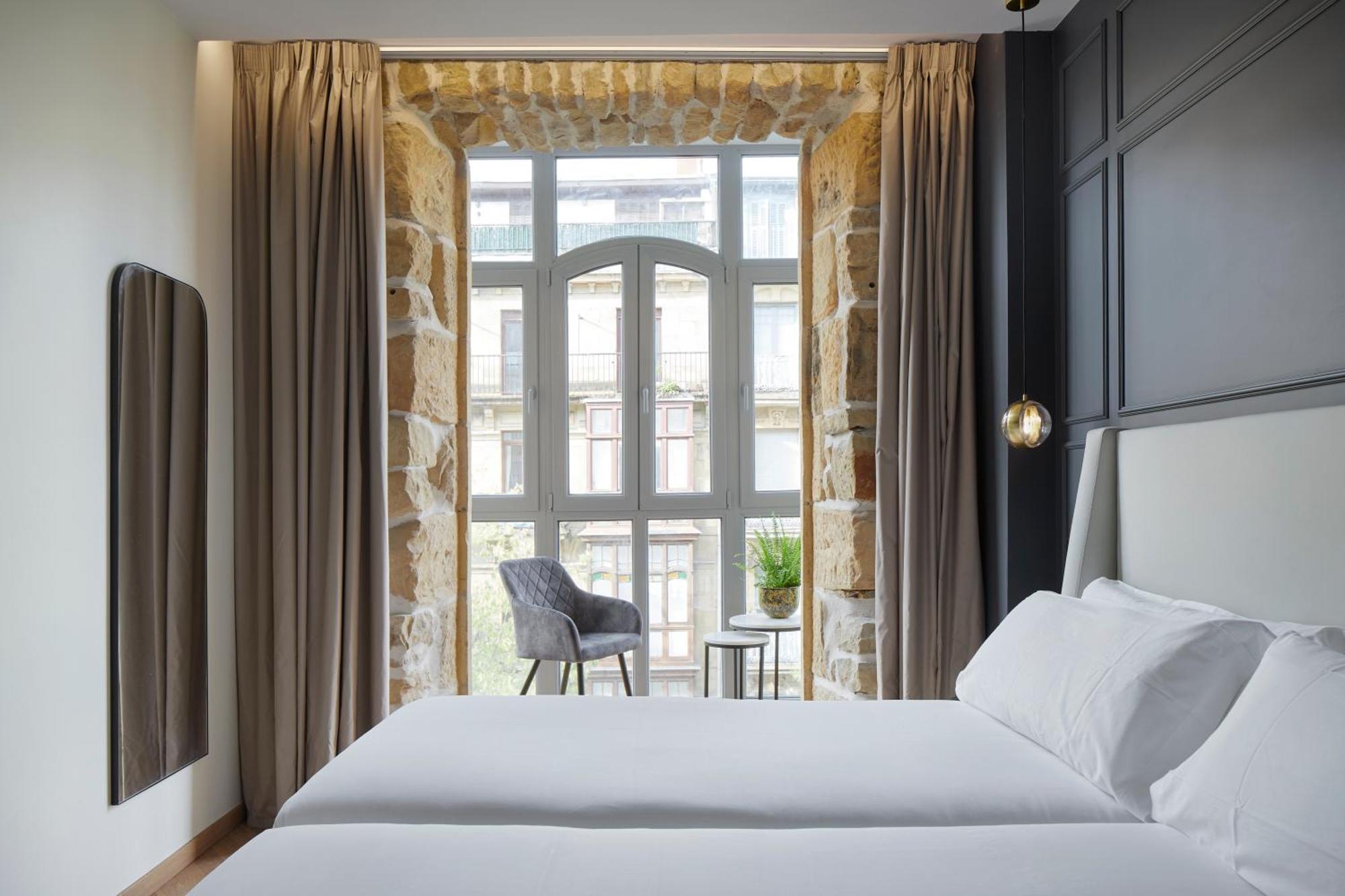 Hotel Arrizul Catedral Сан-Себастьян Экстерьер фото
